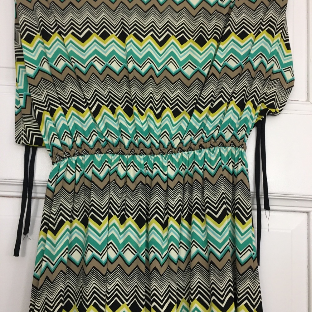 La Blanca Woman's Short Sleeve Dress Swim Cover-up Size Medium. - Picture 3 of 3